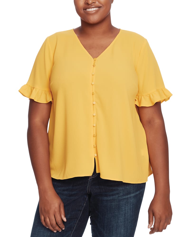 Front of a model wearing a size 1X Alexandria Ruffle-Sleeve Blouse in SUNBURST by CeCe. | dia_product_style_image_id:263894
